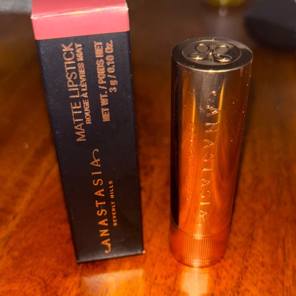 Anastasia Beverly Hills Matte Lipstick Rum Punch - Picture 2 of 5